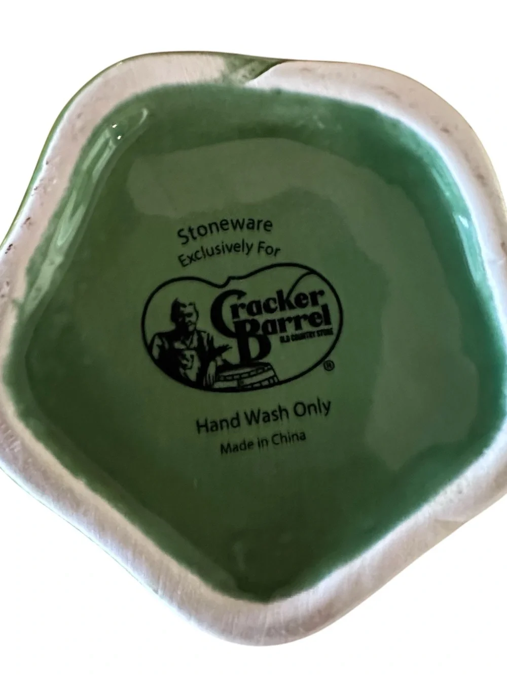 Cracker Barrel bell pepper stoneware nesting measuring cups set